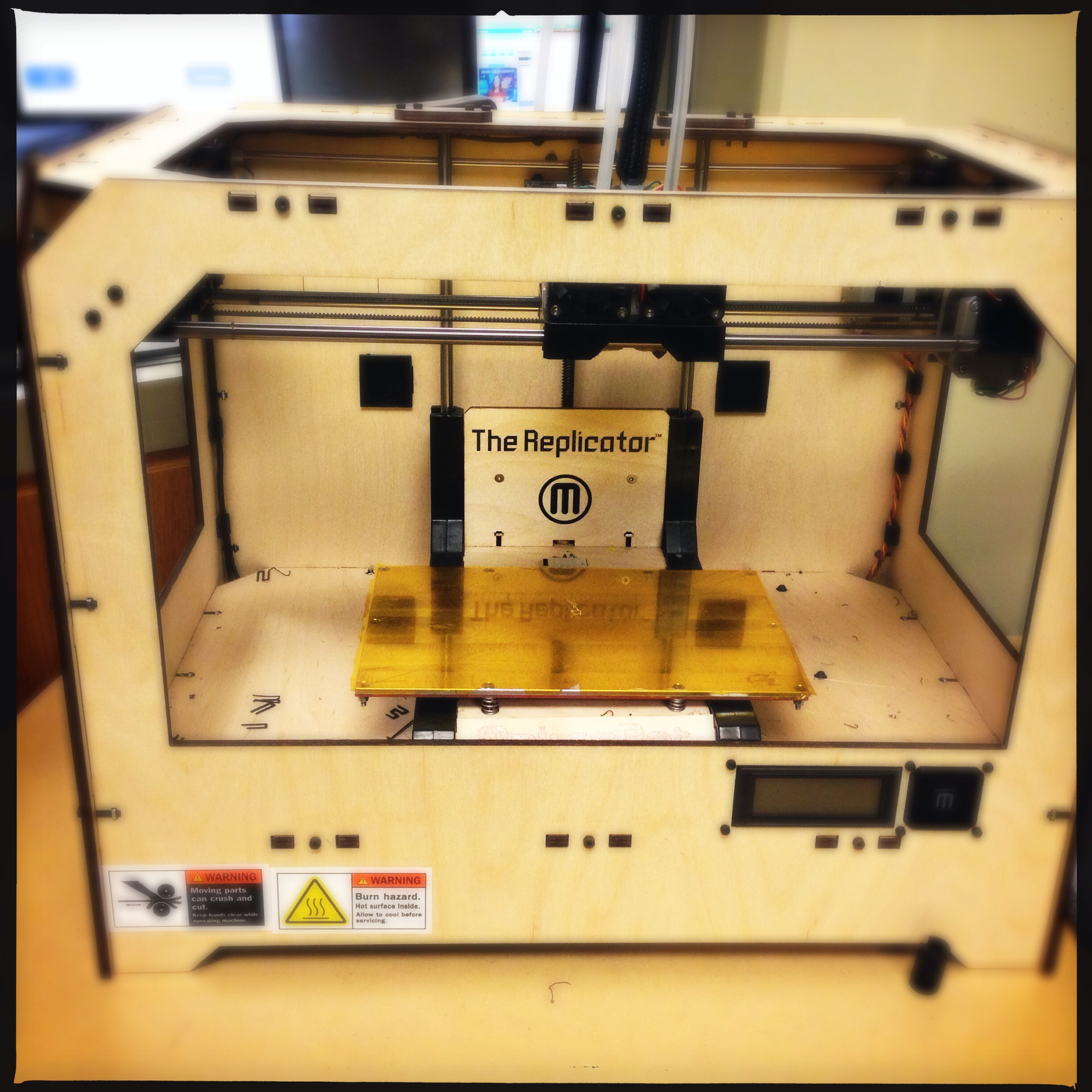 3D Printer: Replicator